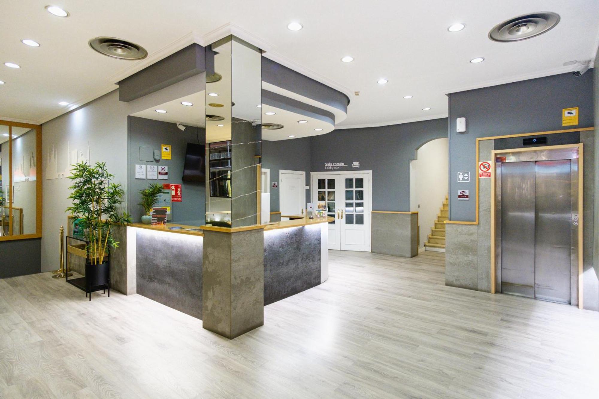Vtz Hotel El Principe Zaragoza Eksteriør billede